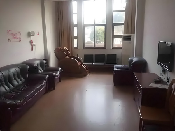 两朝为后：独宠坤宁宫